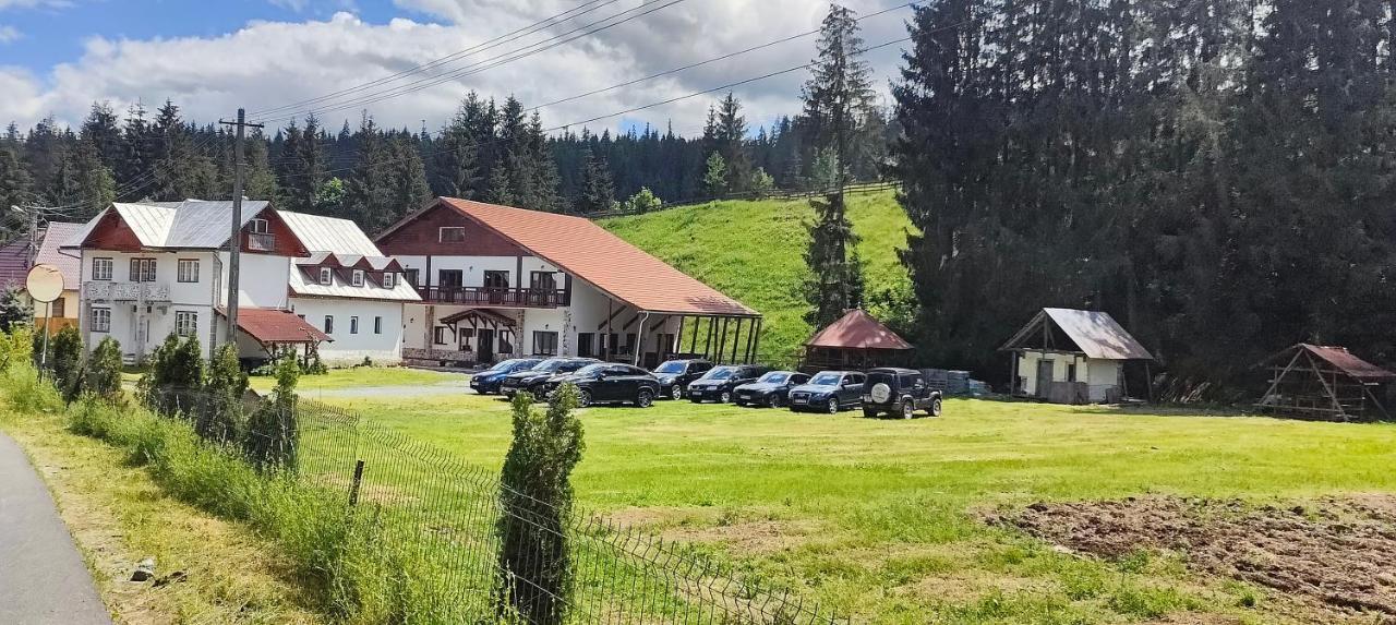 Pensiunea Trei Brazi Arieşeni Eksteriør bilde